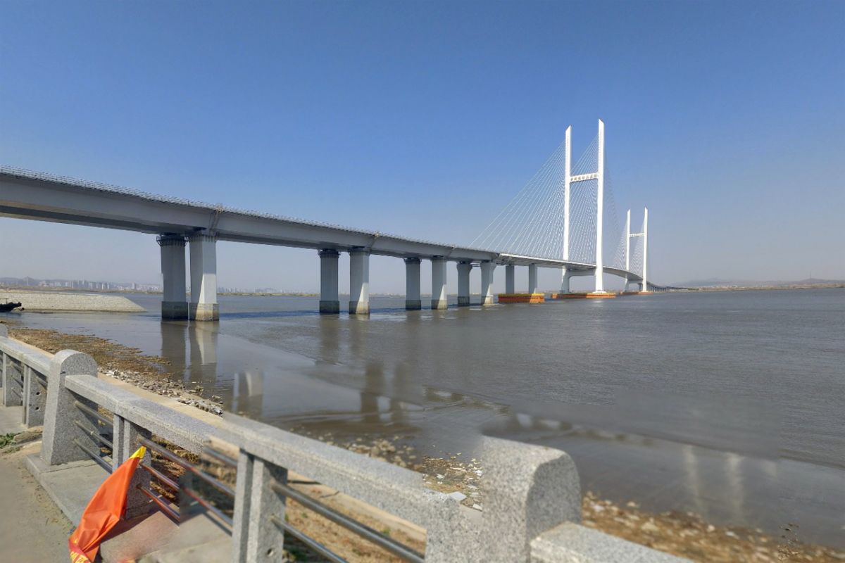 Chinas 350 Millionen Dollar Brucke Nach Nordkorea Endet Auf Einem Acker Finanzen100